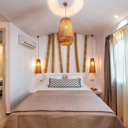 Abasa Suites Fira  Bagian luar foto