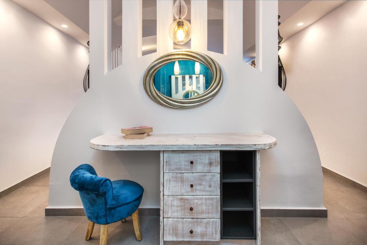 Abasa Suites Fira  Bagian luar foto