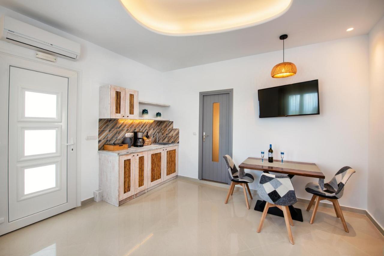 Abasa Suites Fira  Bagian luar foto