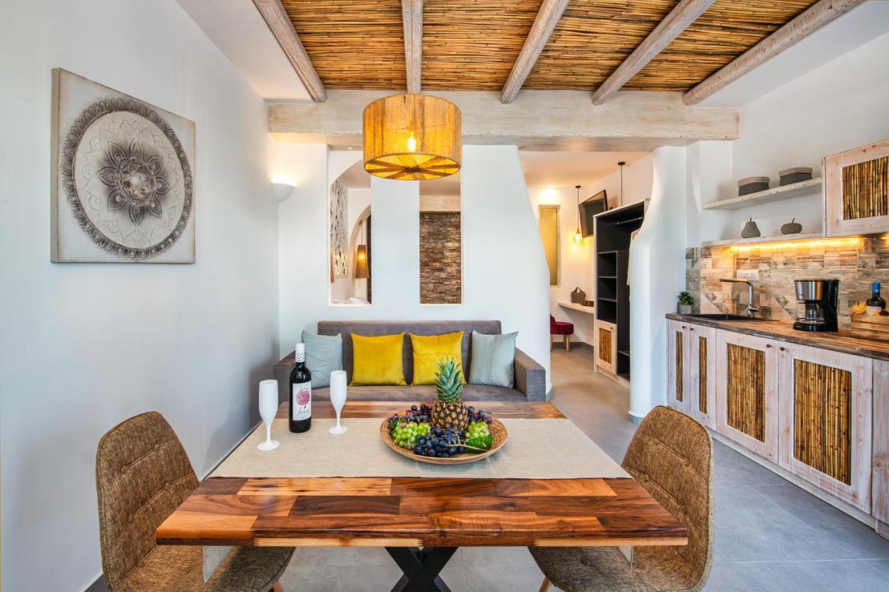 Abasa Suites Fira  Bagian luar foto